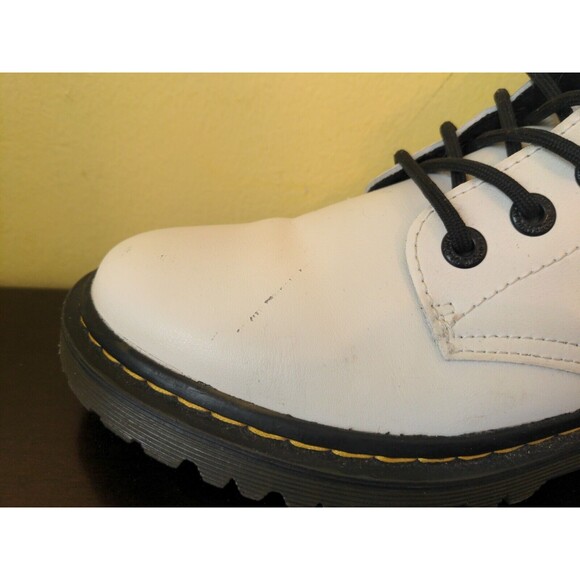 Dr. Martens Women's Combat Boots White AW004 Luana Lace Up Air Wair Size 8 Nice - Picture 3 of 14